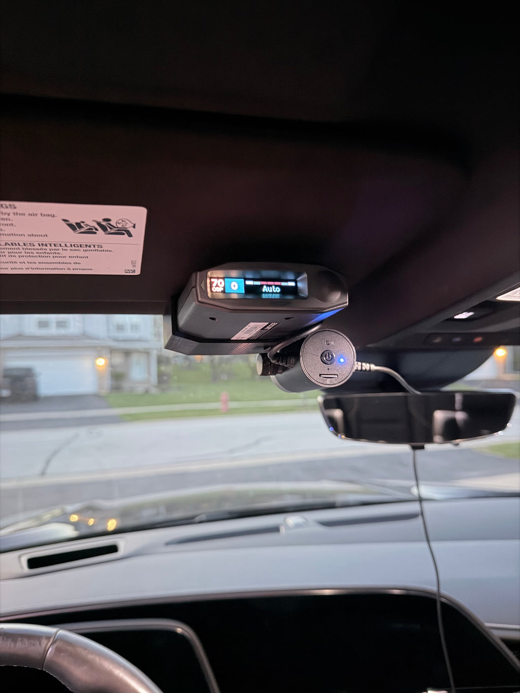Escort MAX 360 With Dash Cam Sun Visor Mount