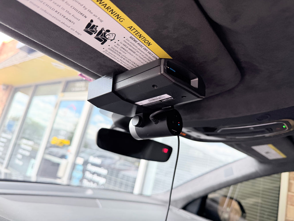 Escort MAX 360 With Dash Cam Sun Visor Mount